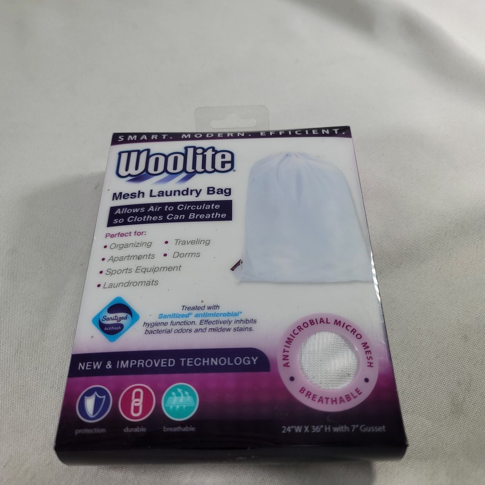 Woolite Sanitized Mesh Laundry Bag (W-82474)