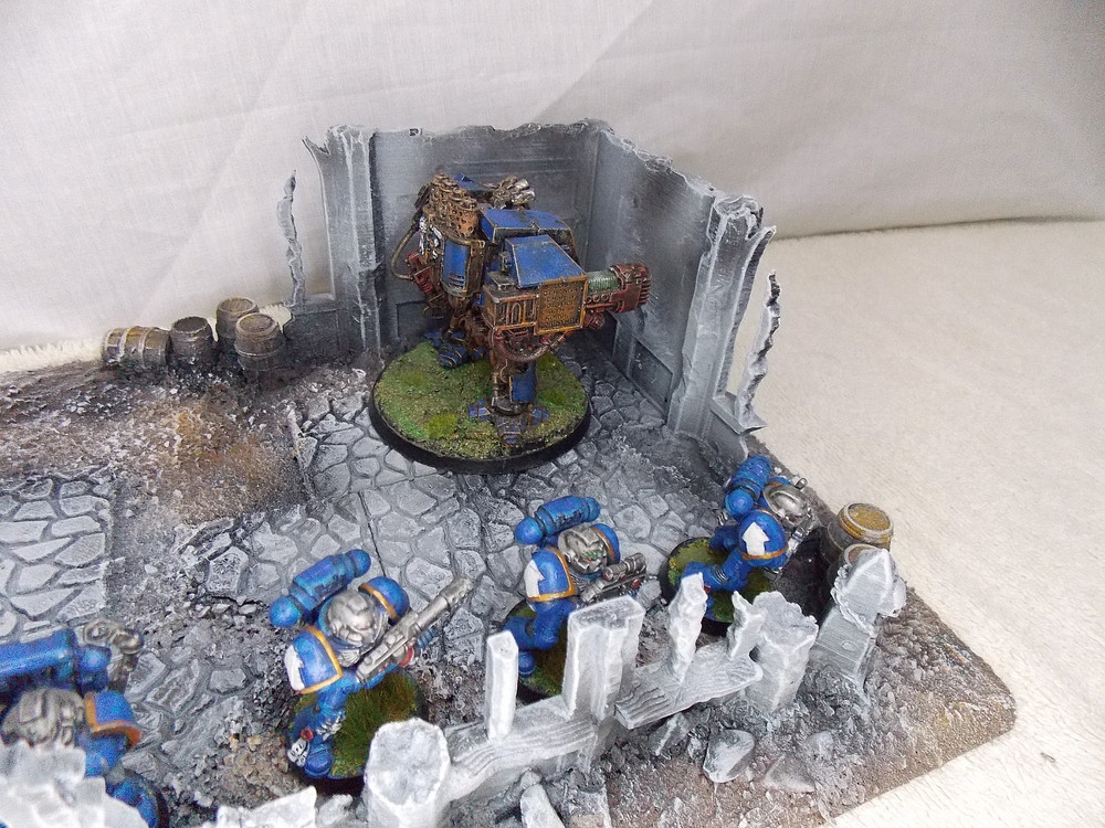 WARGAMING TERRAIN PAINTED BUILDING