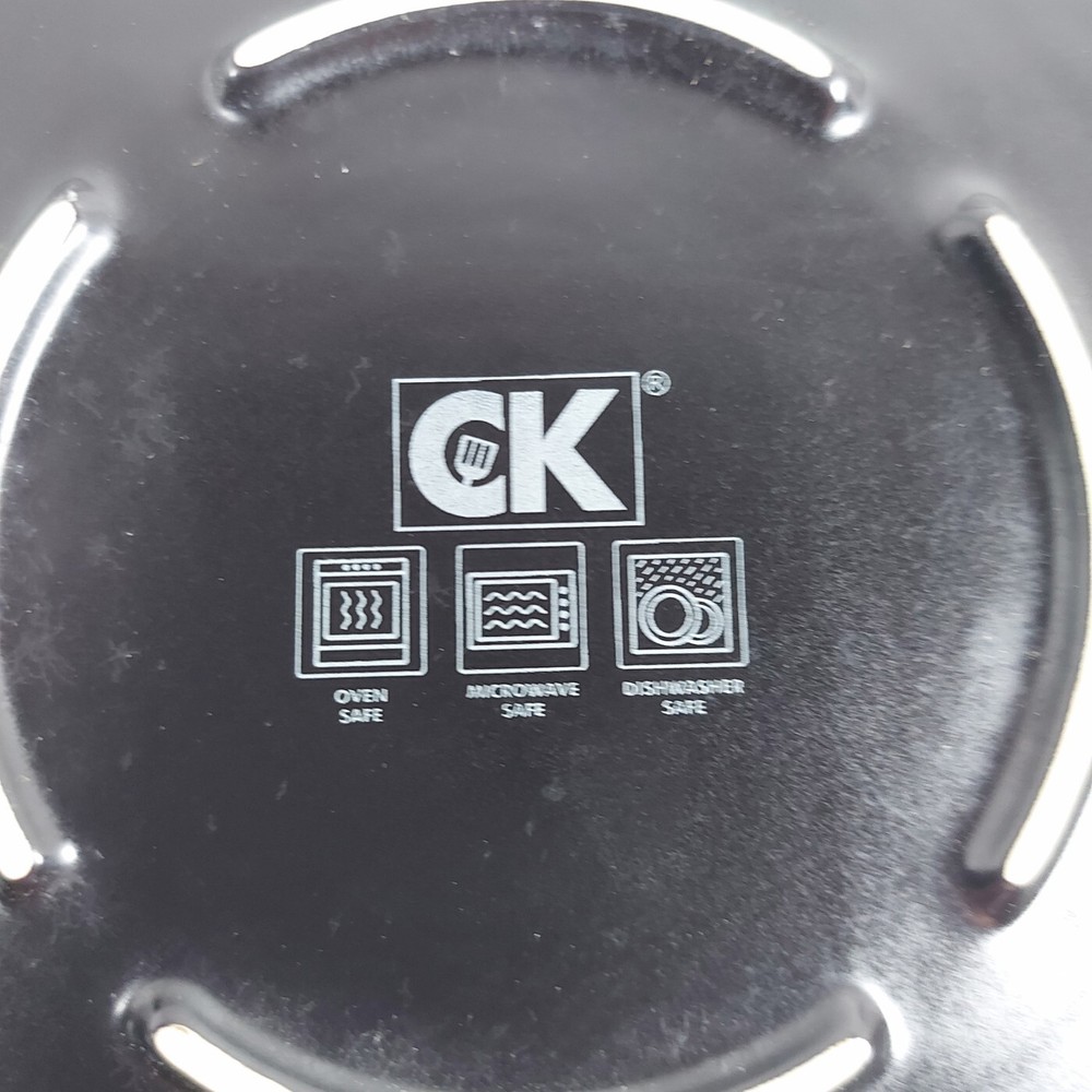 NEW - CRAFT KITCHEN 13" CERAMIC PIZZA STONE