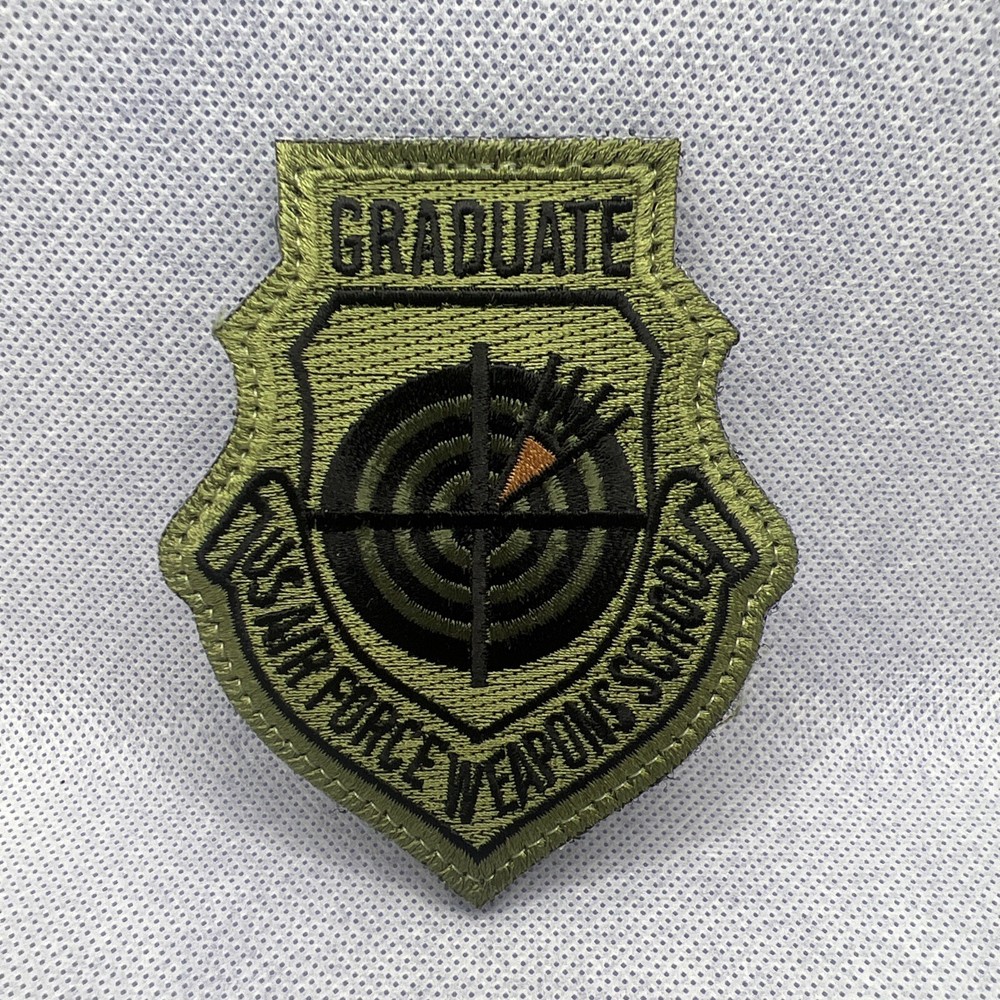 PATCH USAF WEAPONS SCHOOL INSTRUCTOR GRADUATE With Hook And Loop