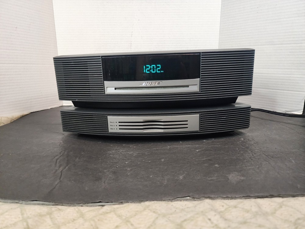 Bose Wave Music System w Multi CD Changer w/4 Disc Tested Working + Extra Remote