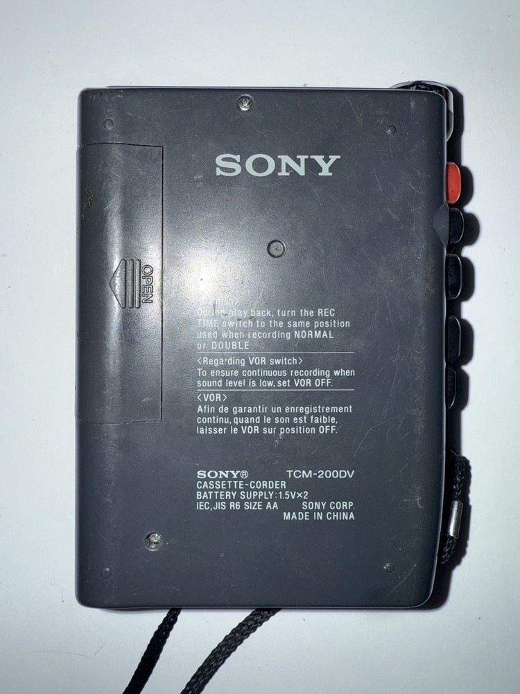 SONY TCM-200DV Handheld Cassette Recorder 2x Rec Time