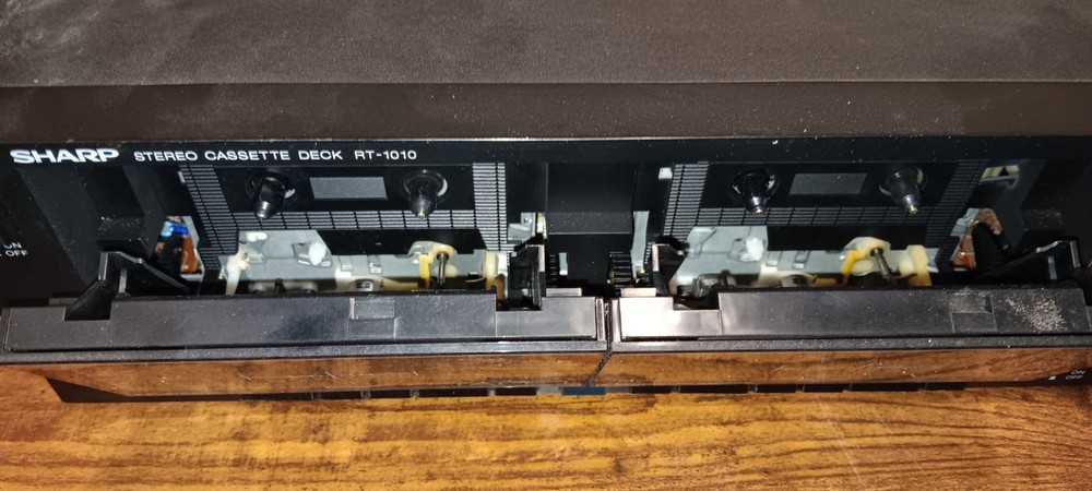 Vintage SHARP Stereo Double Casette Deck RT-1010