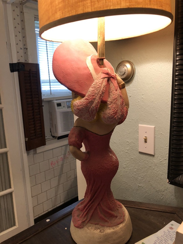 Mae West Ceramic Lamp