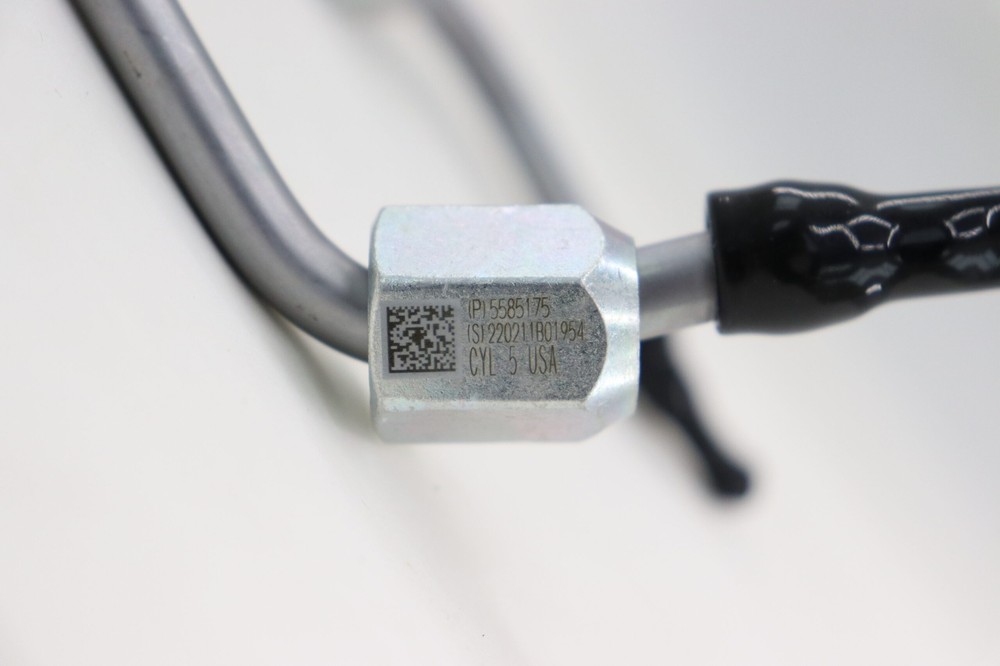 Cummins fuel line 5585175