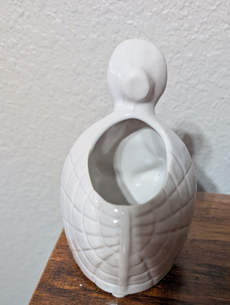 Chive UK White Ceramic Turtle Planter