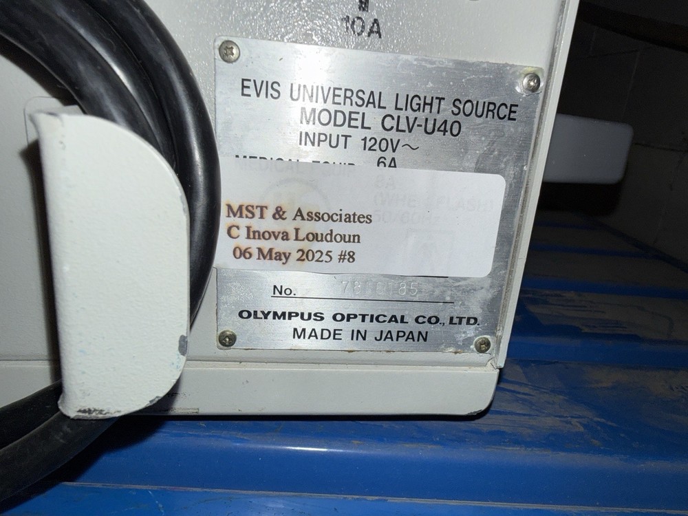 OLYMPUS EVIS CLV-U40 ENDOSCOPIC ENDOSCOPY XENON LIGHT SOURCE