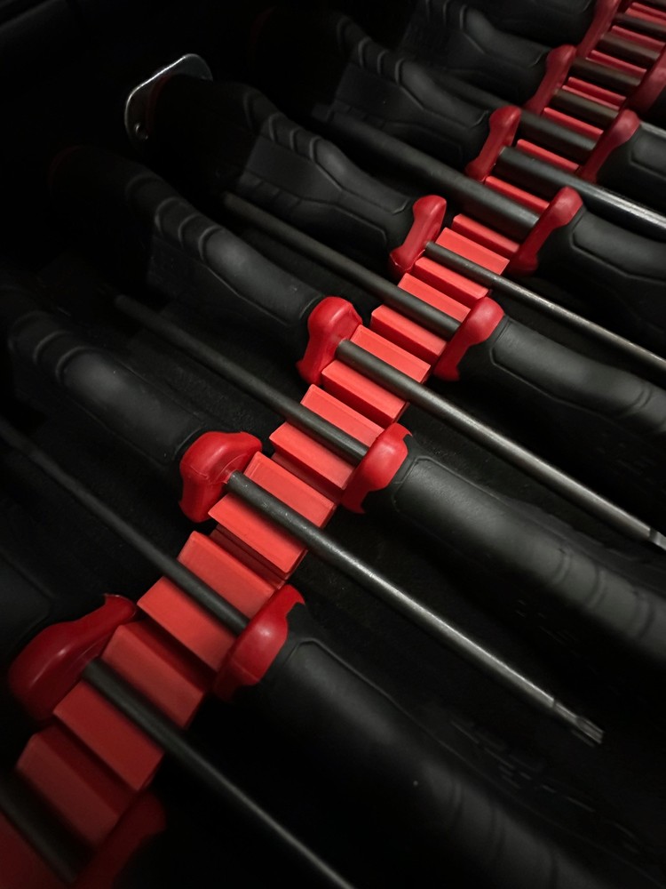 Screwdriver Blok V2 -Modular Magnetic Organizer