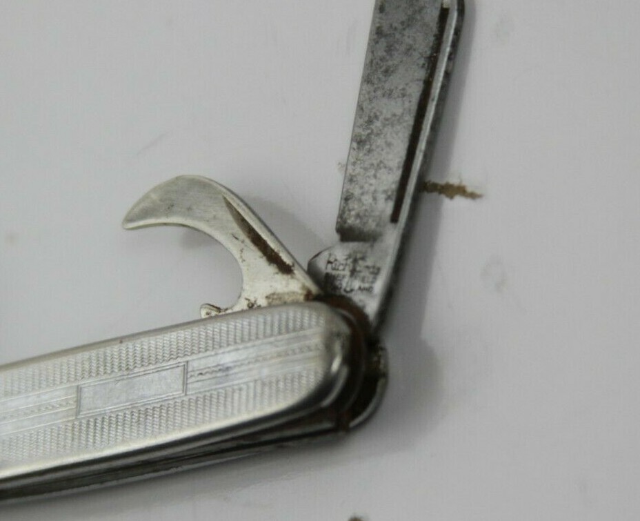 VINTAGE RICHARDS SHEFIELD ENGLAND 3 BLADE FOLDING KNIFE