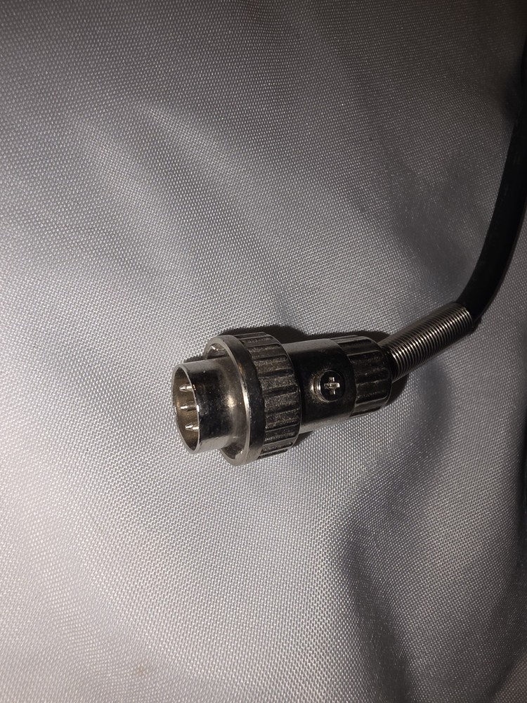 Uniden Force Handheld Microphone AMX 100A