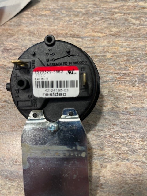 RUUD RHEEM PROTECH PRESSURE SWITCH 0.40