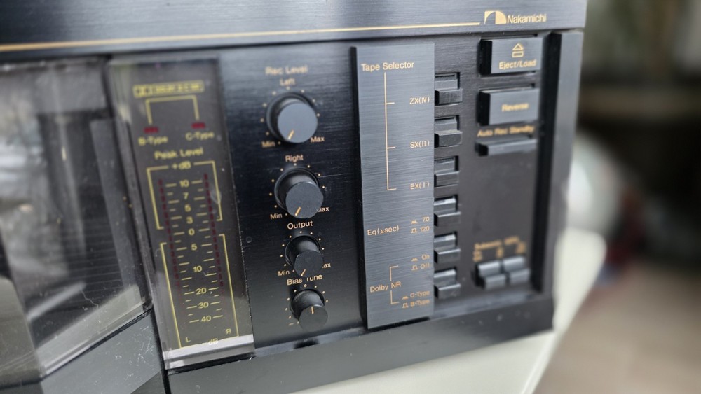 Nakamichi RX-303 Unidirectional Auto-Reverse Cassette Deck.