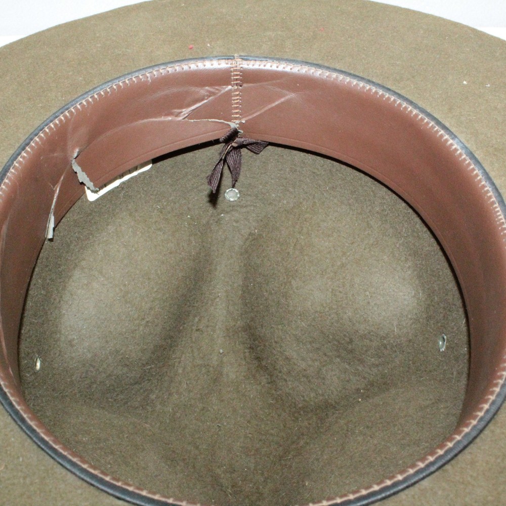 US Army Olive Green Felt Hat Drill Sergeant Instructor A40: Even Size 7⅜