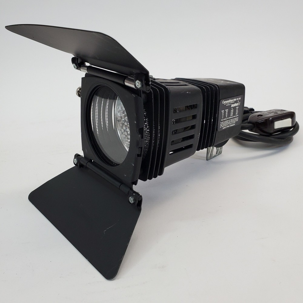 Kobold Comprehensive VM-300 300W Stage and Studio Light Working