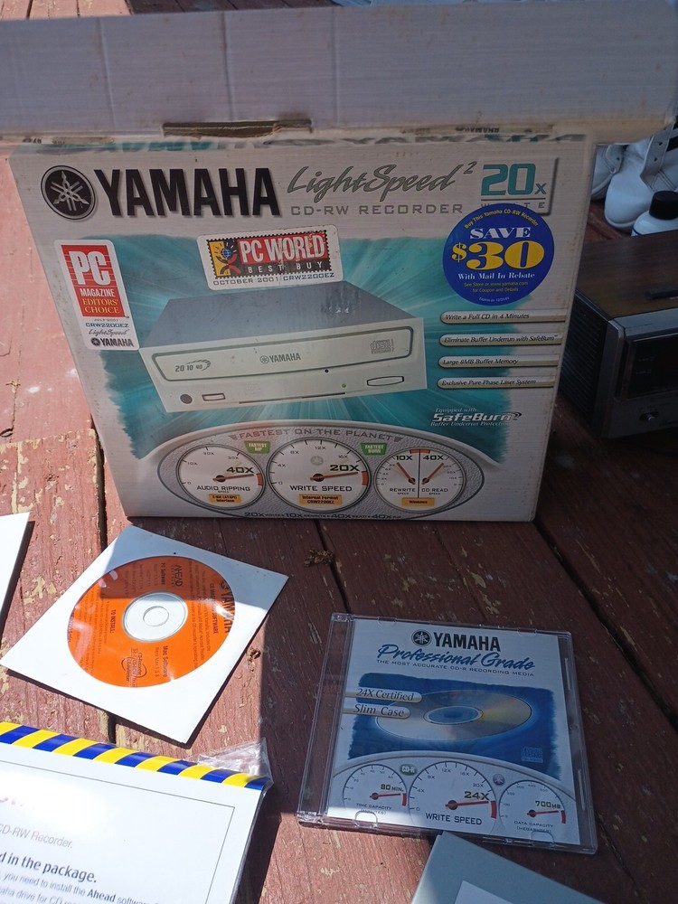 Yamaha Lightspeed Cd-rw Recorder
