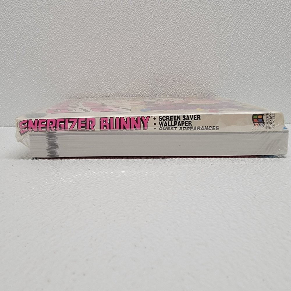 Vintage Windows Energizer Bunny Screensaver Software & Hate Wordperfect 6 Book