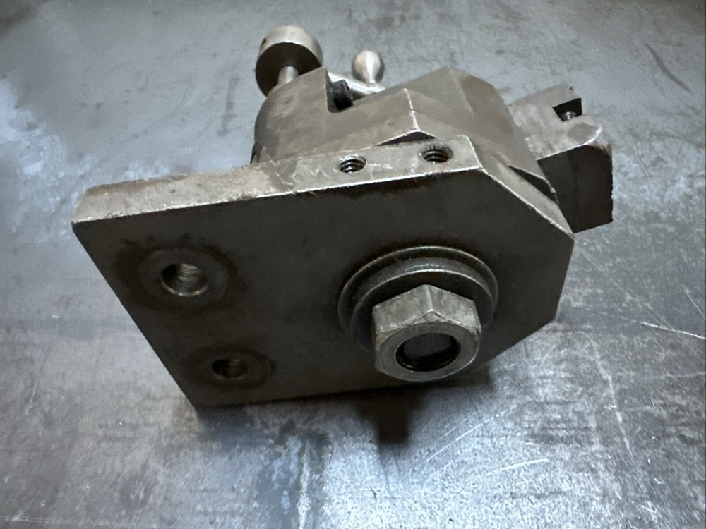 Milling Machine Broaching Tool Holder