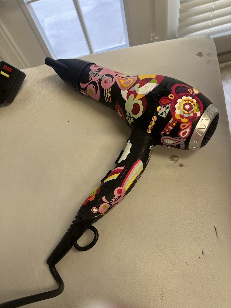 Amiko Blow Dryer