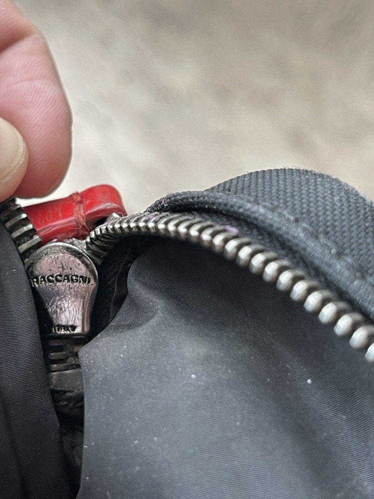 MONCLER AUDE BELT BAG WAIST -- Black SOLID Used