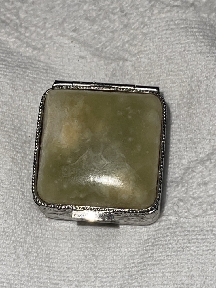 Vintage Solid Silver Gilt Square Hinged Pill Box Italian Natural Jade Lid