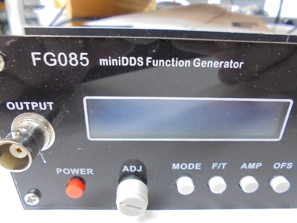 FG085 miniDDS Function Generator w/ Power Supply