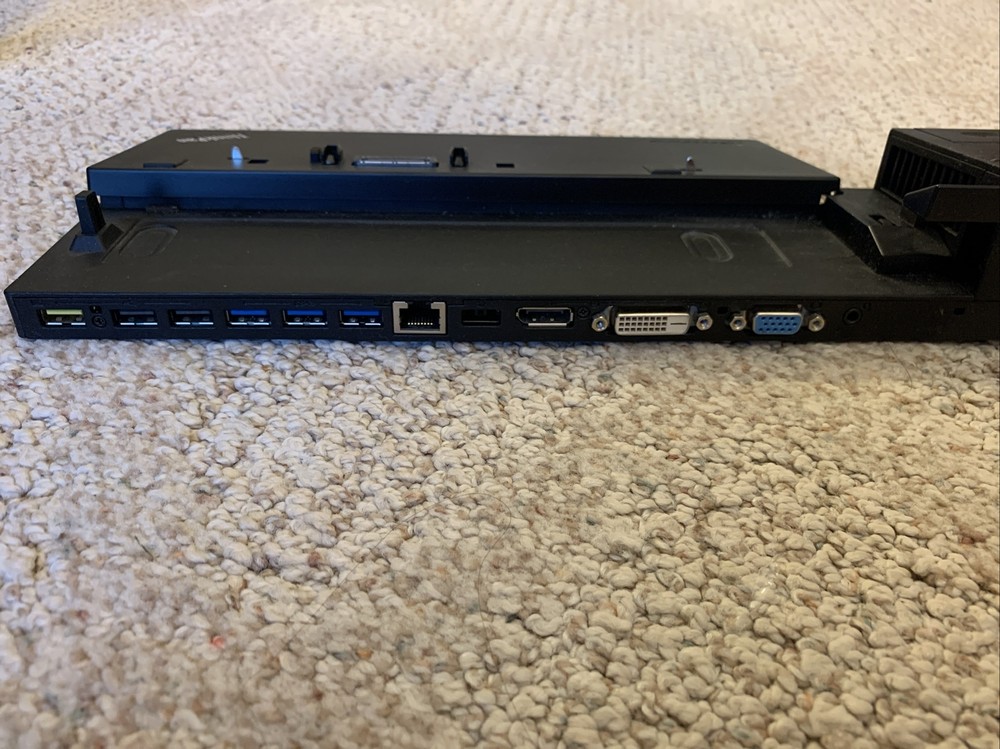 Lenovo 40A10090US ThinkPad Pro Dock - Black