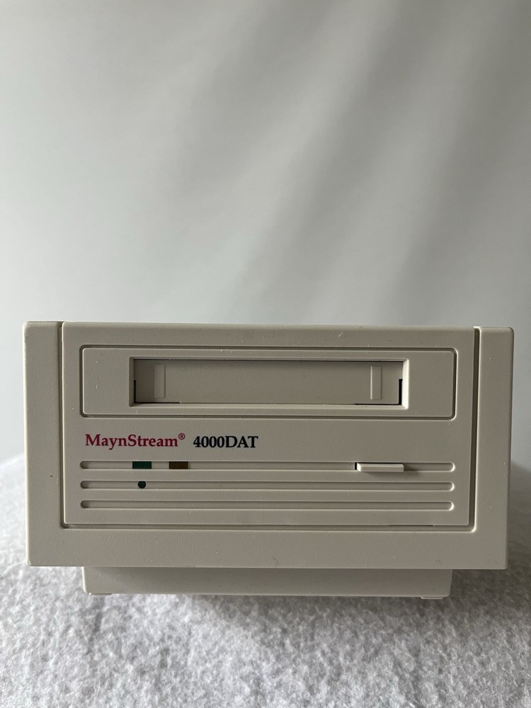 Maynard Electronics 4000DAT External DAT SCSI Tape Drive w/ Data Cables Tested