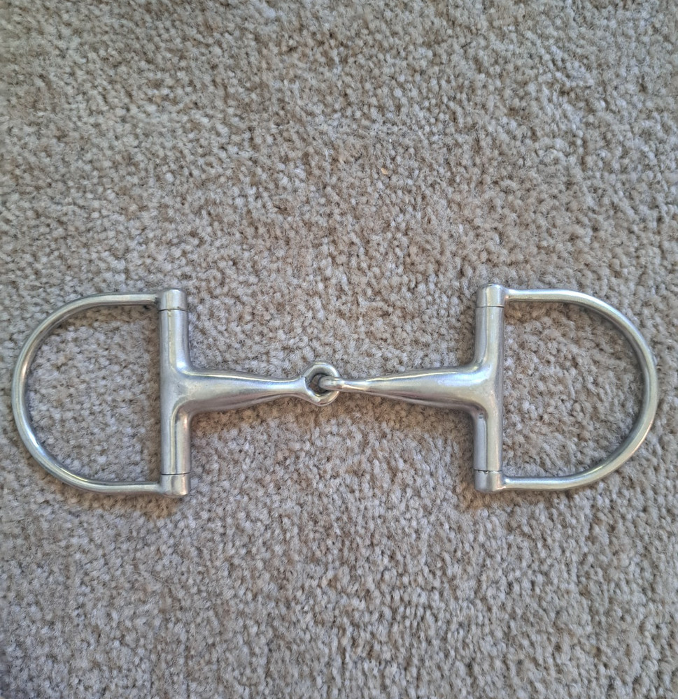 D Ring Snaffle Bit "5" Great Condition