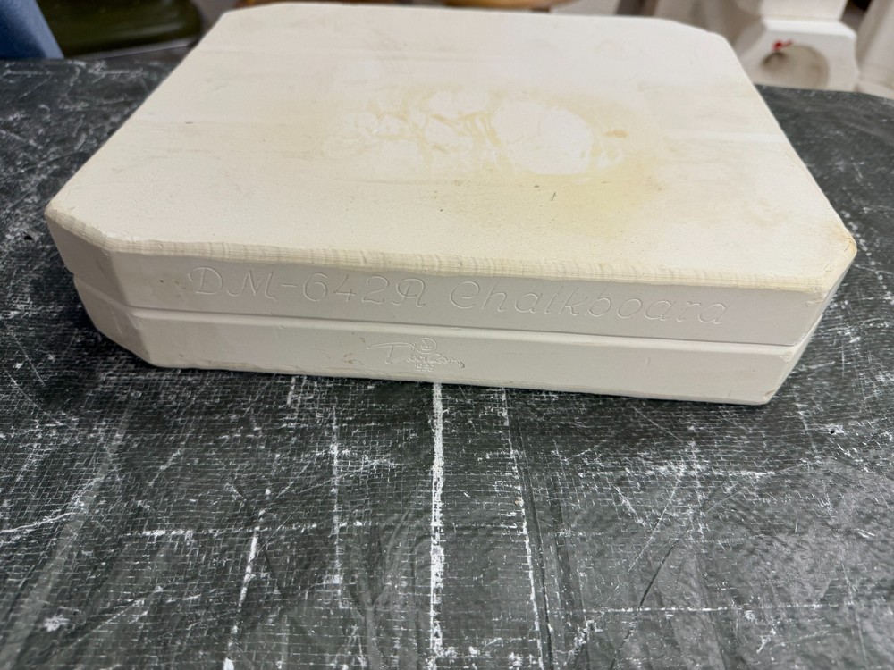 VINTAGE DUNCAN CERAMIC MOLD #DM-642A CHALKBOARD