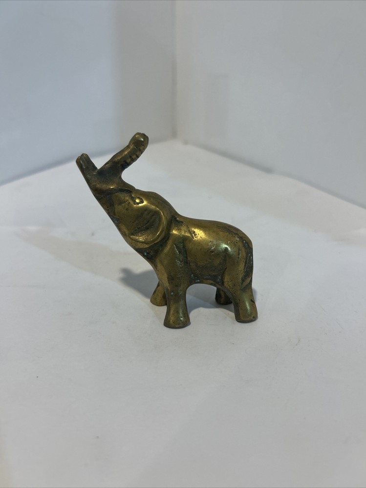 OLDER  CAST BRONZE BRASS  ELEPHANT. Vintage