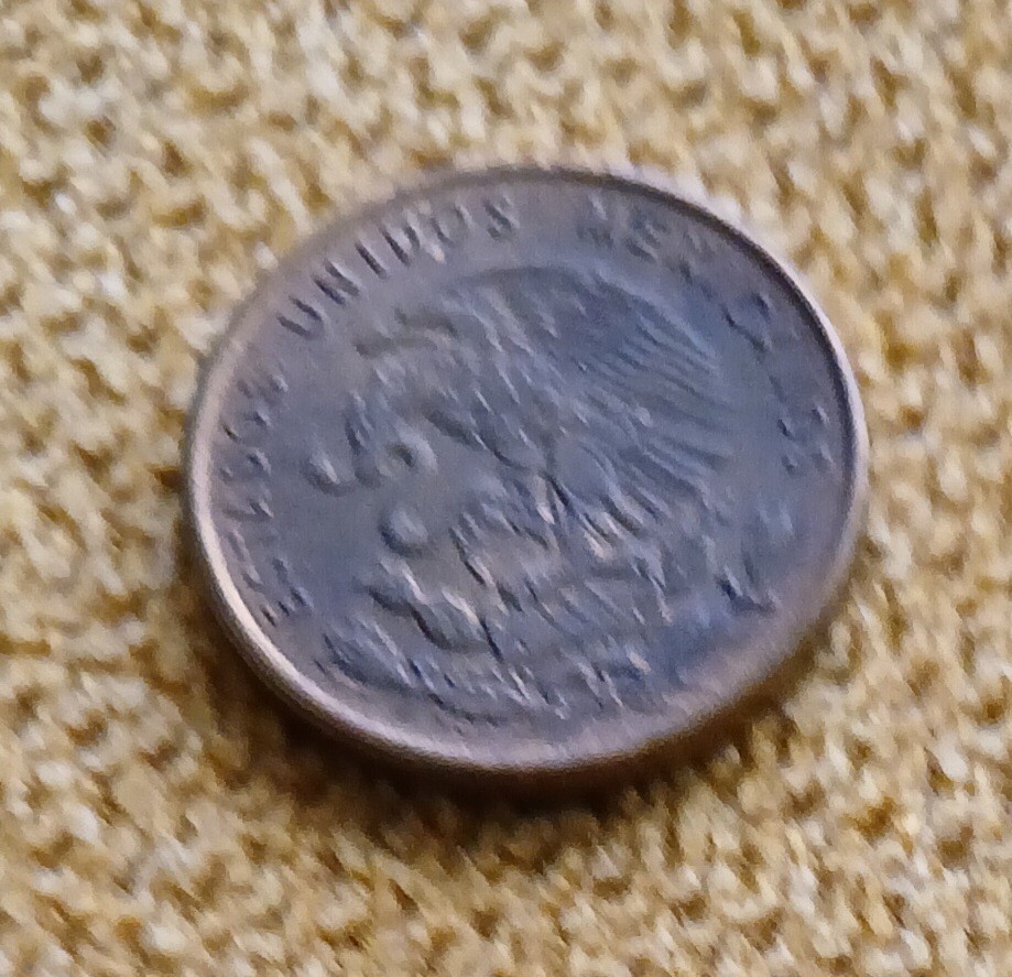 MEXICO - 1958 - ONE CENTAVO  - COIN - VF