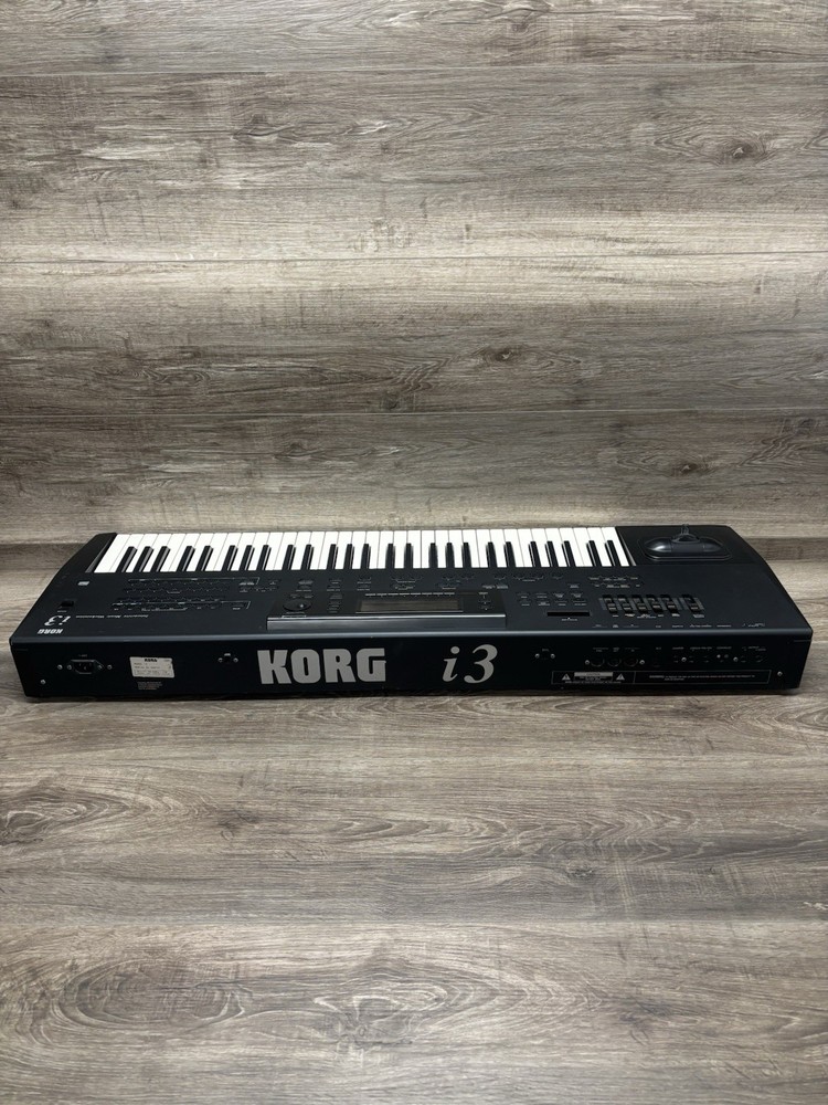 Korg i3 Synthesizer Music Keyboard Workstation