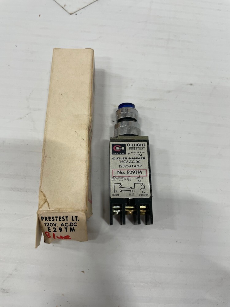 Cutler-Hammer Indicator Light E29TM Blue #3106
