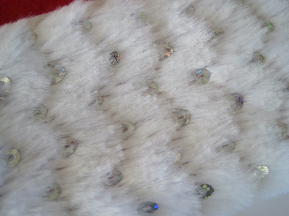Sequin In Fur Santa Hat 17"