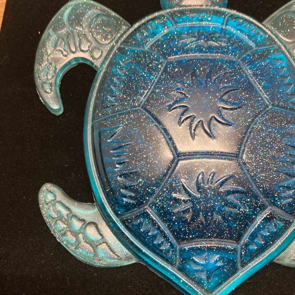 Turtle Wall Art, Expoxy Resin, Handmade, 7x5”