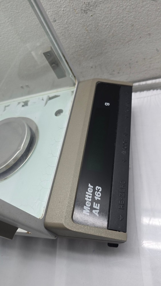 METTLER AE163 BALANCE ANALYTICAL SCALE D12