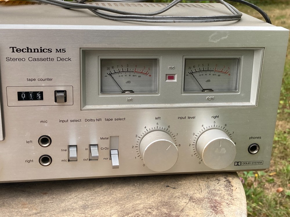 Vintage Technics model No. RS-M5 Stereo Cassette Deck Chrome Silver