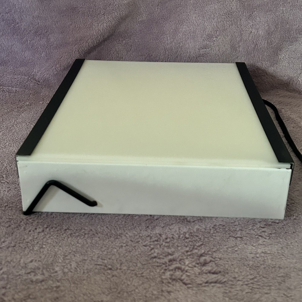 Samigon Light Box 10" x 12" -Able To Mount To Wall-Tested, Works Trace Light