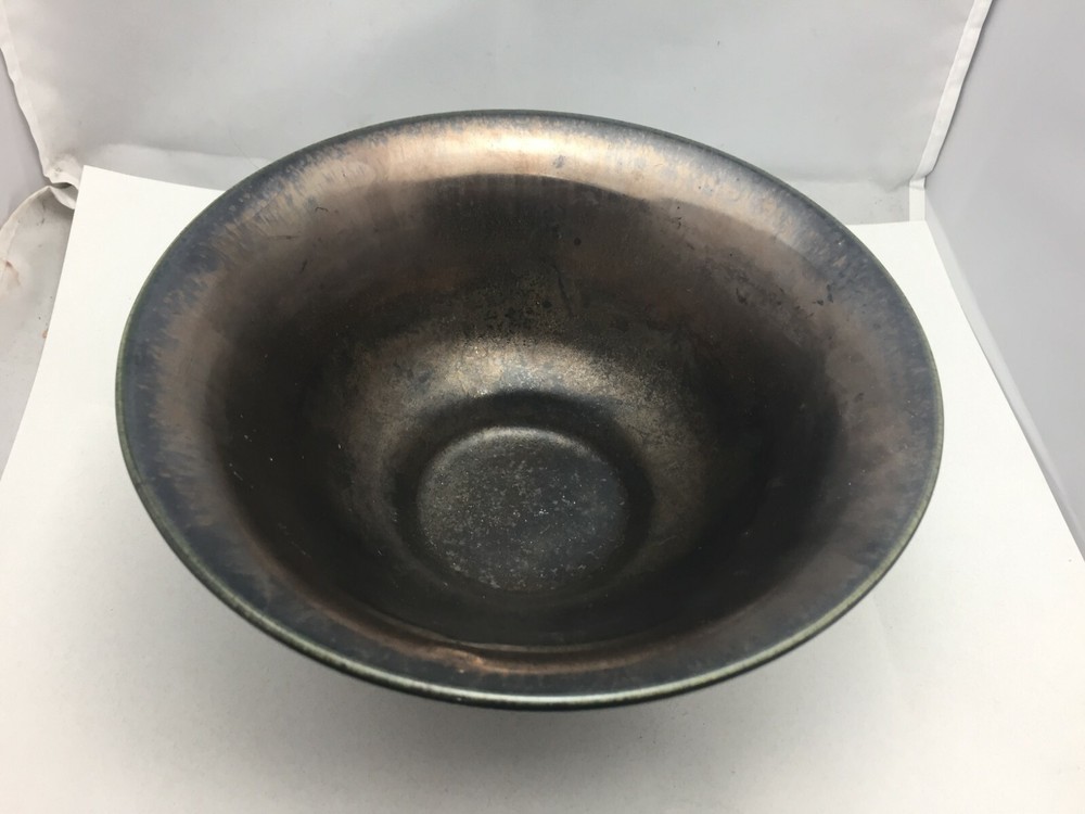 Vintage bowl signed pottery by lustgard