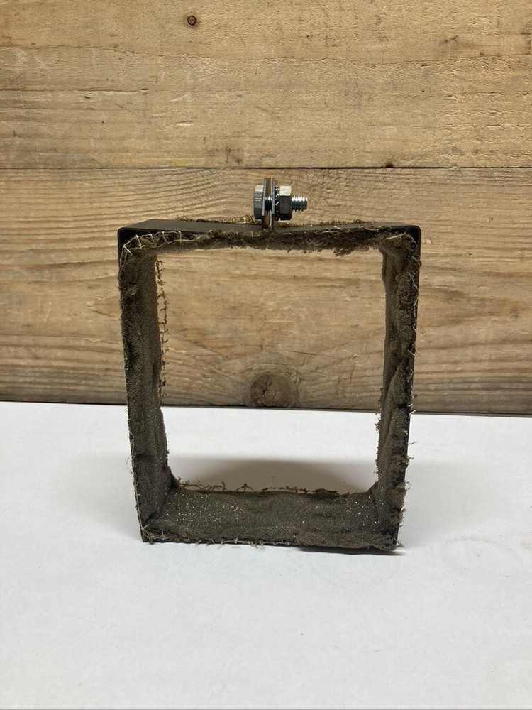 Bracket Loop Clamp with Seal Assembly 70-04738 BAE Systems Hmmwv