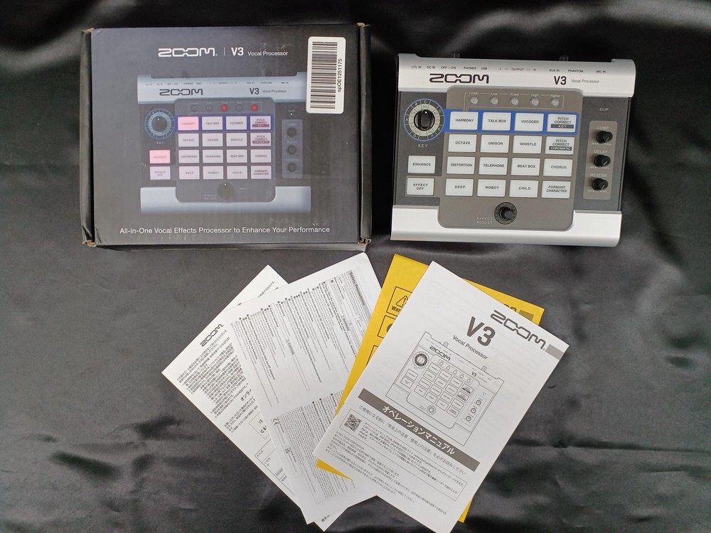 ZOOM Model V3