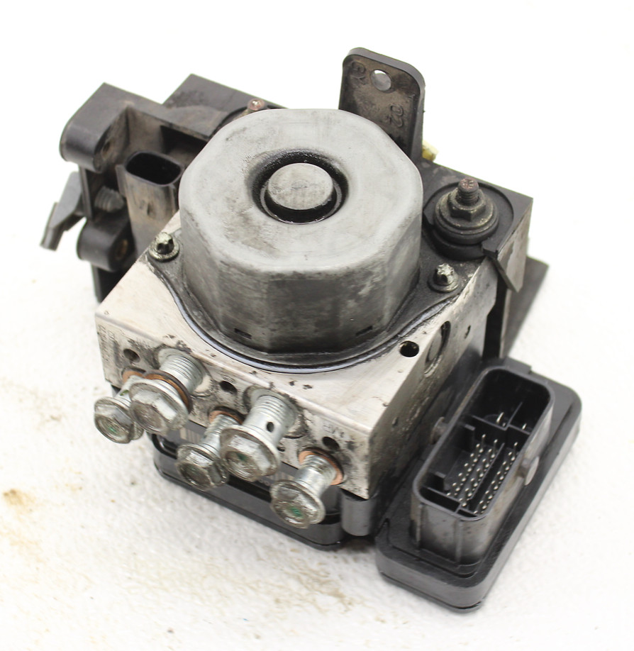 2017-2019 Harley Davidson Touring Electra Road King Street ABS Control Module