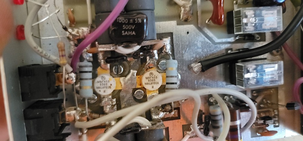 SILVER EAGLE 200 TEN METER LINEAR AMPLIFIER