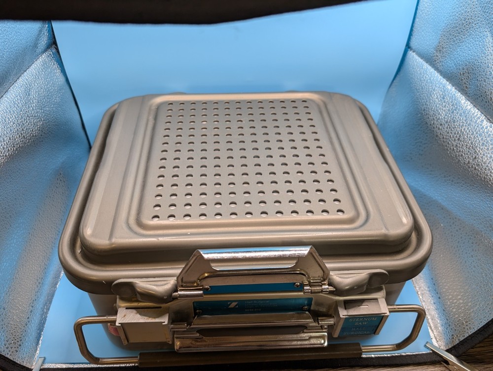 V. Mueller Genesis Carefusion TAVR Instruments Sterilization Container ~ 33366