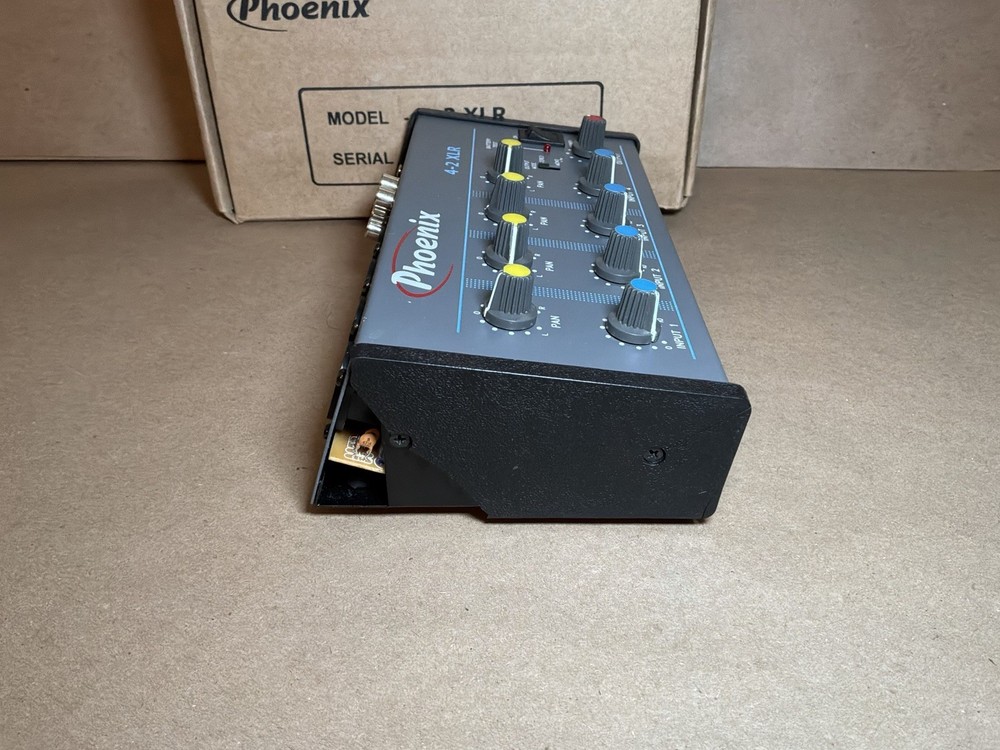 Phoenix 42 XLR 42DC-XLR| Device Only | *Damaged* UNTESTED