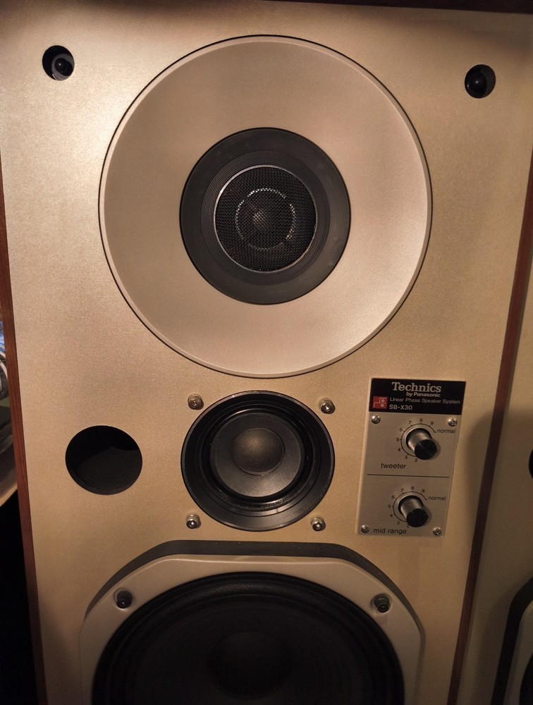 Technics SB-X30 (By Panasonic) 3 way Speaker System Nice!Free Shipping!