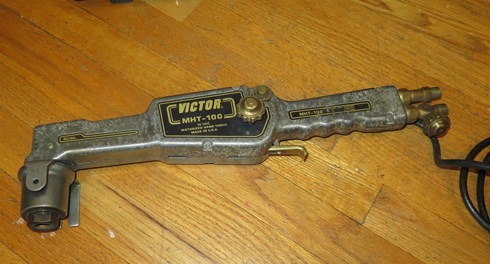 Victor MHT-100 Motorized Hand Torch & Case - Motorized Cutting Torch