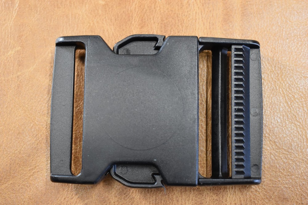 20 PACK 2" Fastex Buckle black plastic flat side release