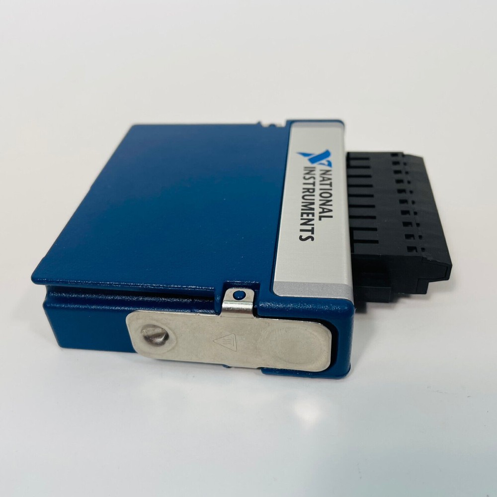 Used National Instruments NI 9221 NI-9221 8-Ch 12-Bit Analog Input Module