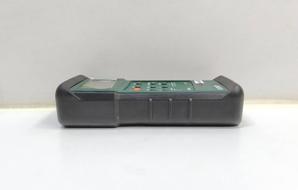 Extech 407026 Heavy Duty Light Meter with PC Interface, CH#457 (TESTED TURNS ON)
